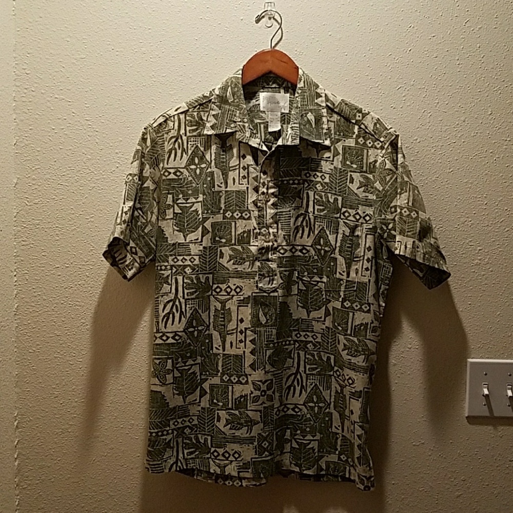 Howie Aloha Collared shirt